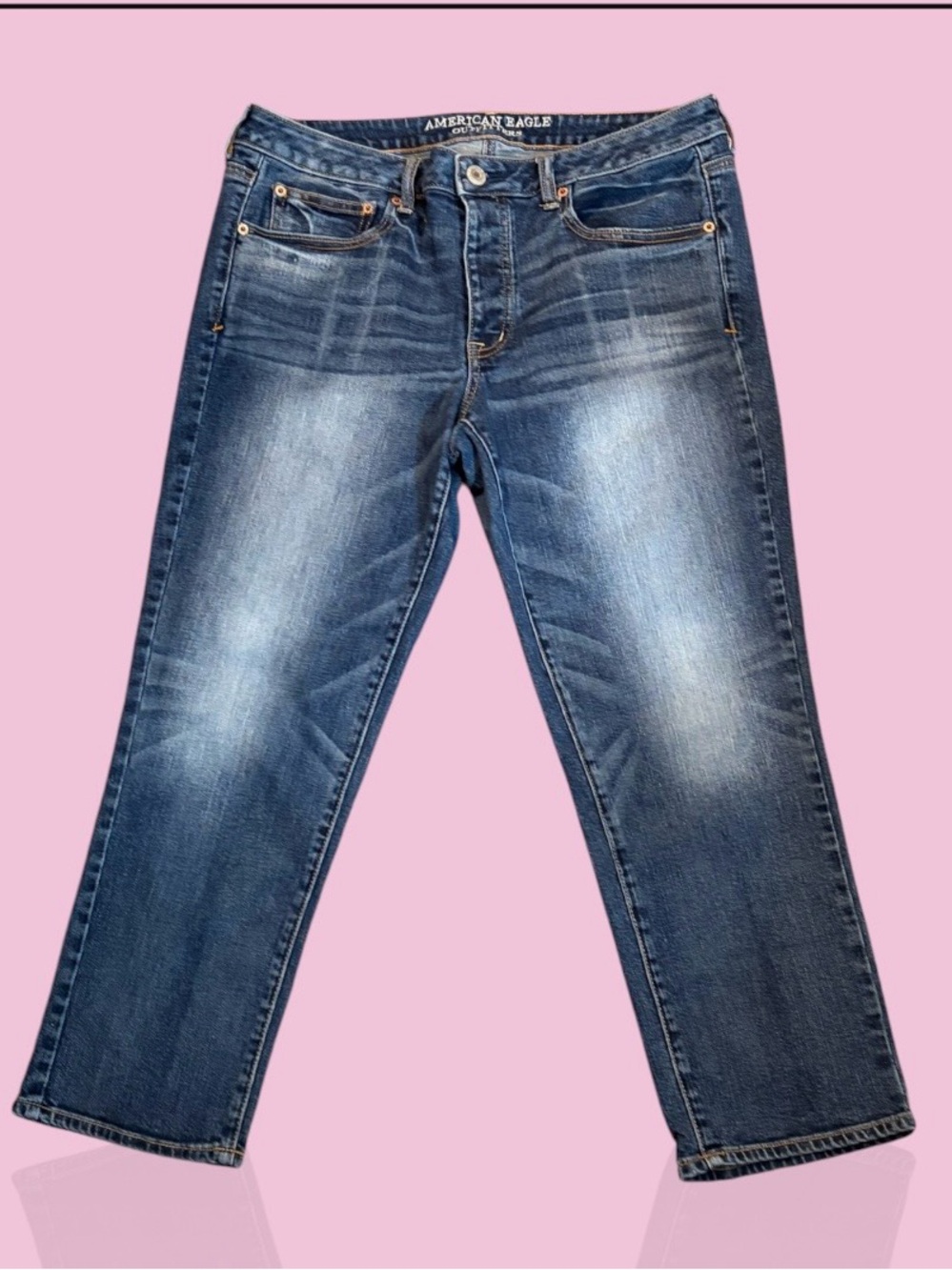 American Eagle Outfitters Women’s Medium Wash Straight Jeans